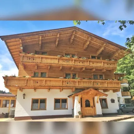Konukevi Warmingerhof Hochfilzen
